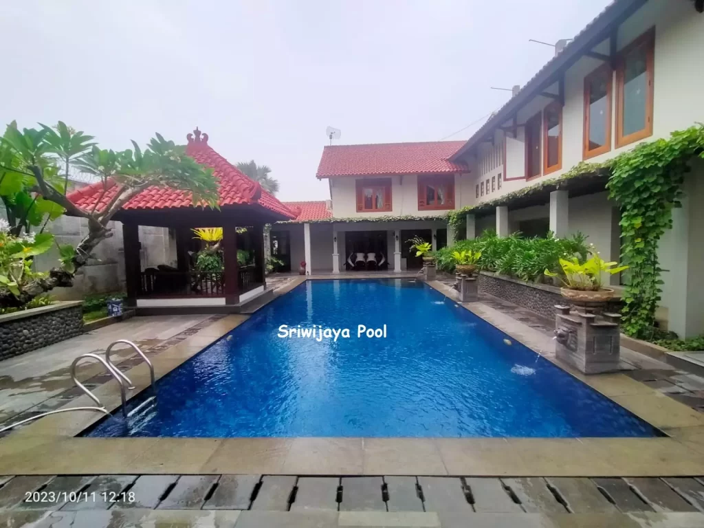 karakteristik kolam renang ideal