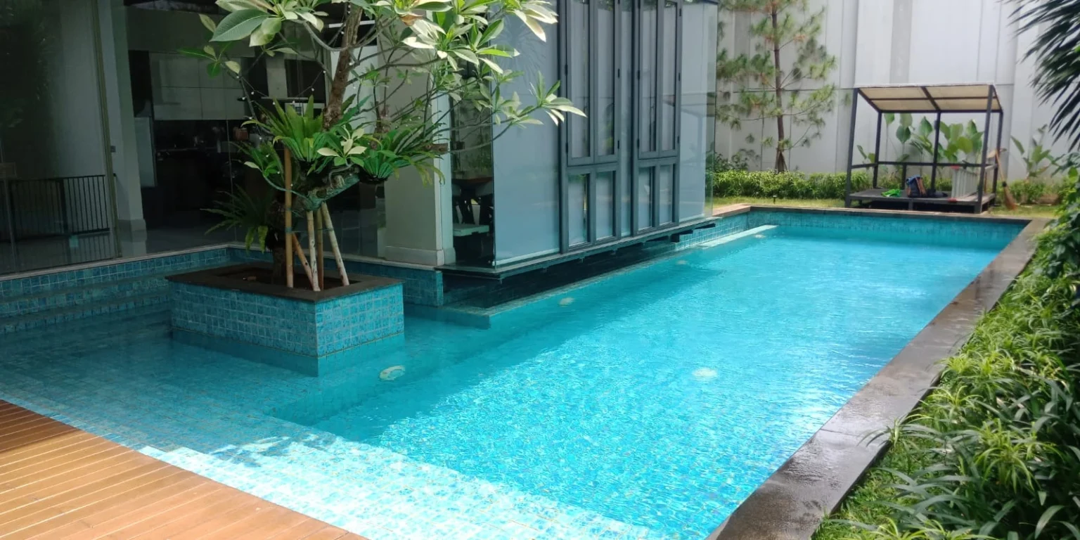 Spesialis Jasa Pembuatan Kolam renang Jakarta Bogor Depok Tangerang Bekasi Cikarang Karawang Bandung Sumatera Selatan dan Sekitarnya