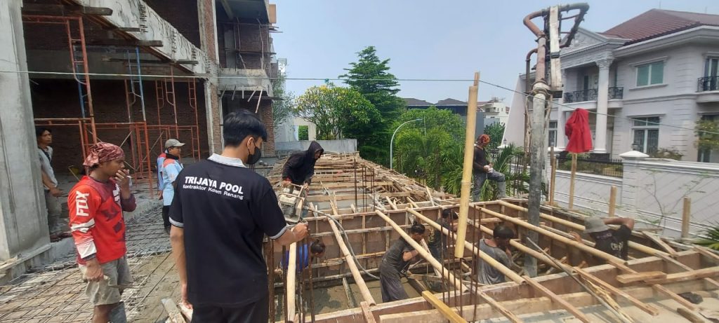 Jasa Bangun Kolam Renang Jakarta Depok dan Palembang Sumatera Selatan, Tukang Bangun Kolam Renang Padang Riau dan Palembang Sumatera Selatan